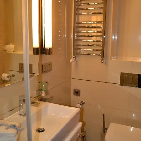 דירה Apartament Parkowa Polana Z Ogrodem *