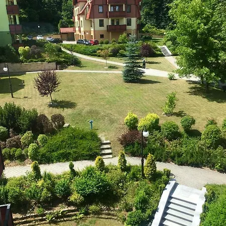 Apartament Parkowa Polana Z Ogrodem דירה פולניסה-ז'דוז'