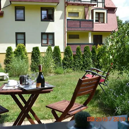 Apartament Parkowa Polana Z Ogrodem * פולניסה-ז'דוז'